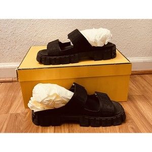 Fendi Men's Slides | Black | Size 6 | Stylish and Comfortable Footwear